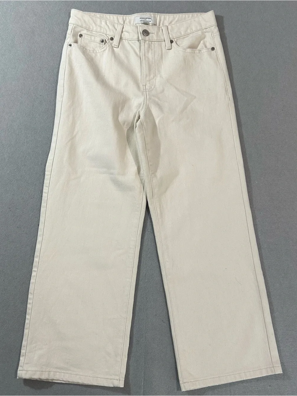 Banana Republic Cream Relaxed Fit Jeans